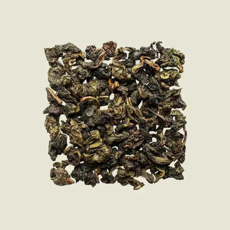 Milky Oolong - Noema - Loser Blatttee von oben fotografiert